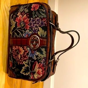 Beautiful Michael Kors leather and fabric bag